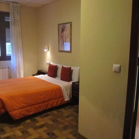 Hostal Real Vigo Exterior photo